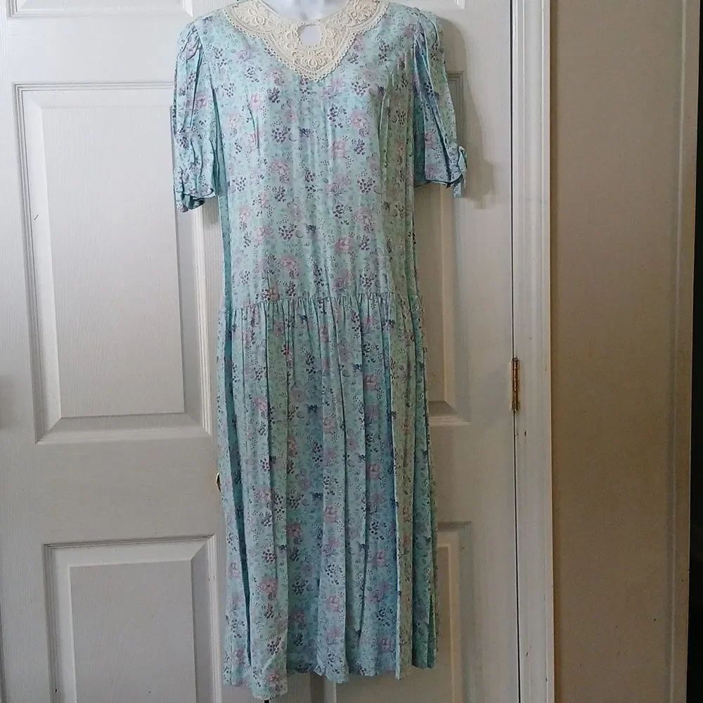 Jane Schaffhausen Belle France Petite vintage floral lace dress Sz 10…